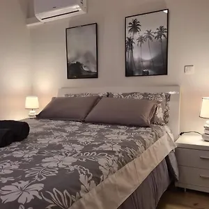 Apartment Ninirei